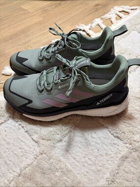 Adidas Terrex Free Hiker 2.0 Low Gore-Tex Hiking Shoes